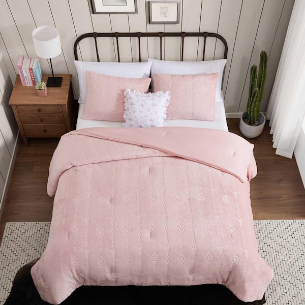 Wrangler Steer Head Stripe Reversible Solid 4-Piece Pink Plush