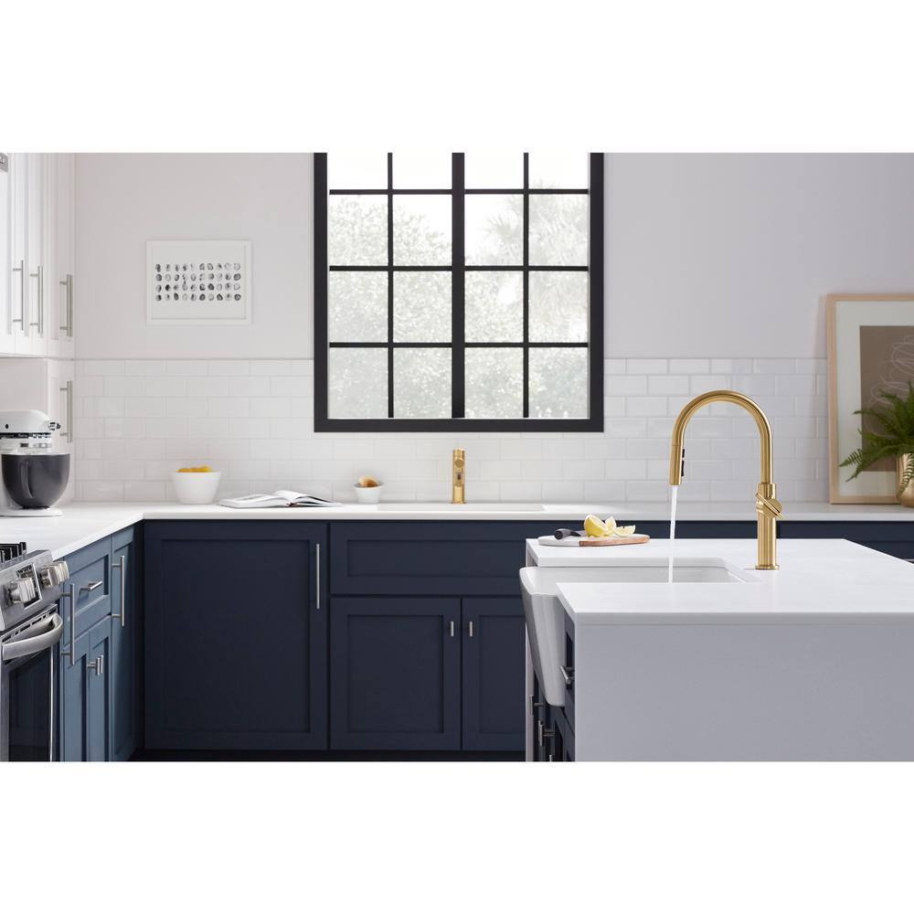 Sophisticated Moderne Brass Regular Kitchen Faucet with Pull-out Spray