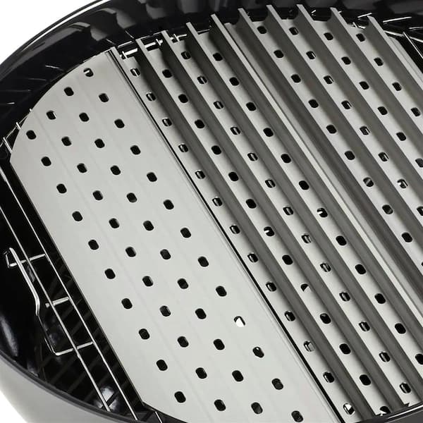 GrillGrate 17 in. x 18.3125 in. Sear 'N Sizzle Grill Grates for 28 in. Blackstone  Griddles (2-Piece) RSNS15.8-0002 - The Home Depot