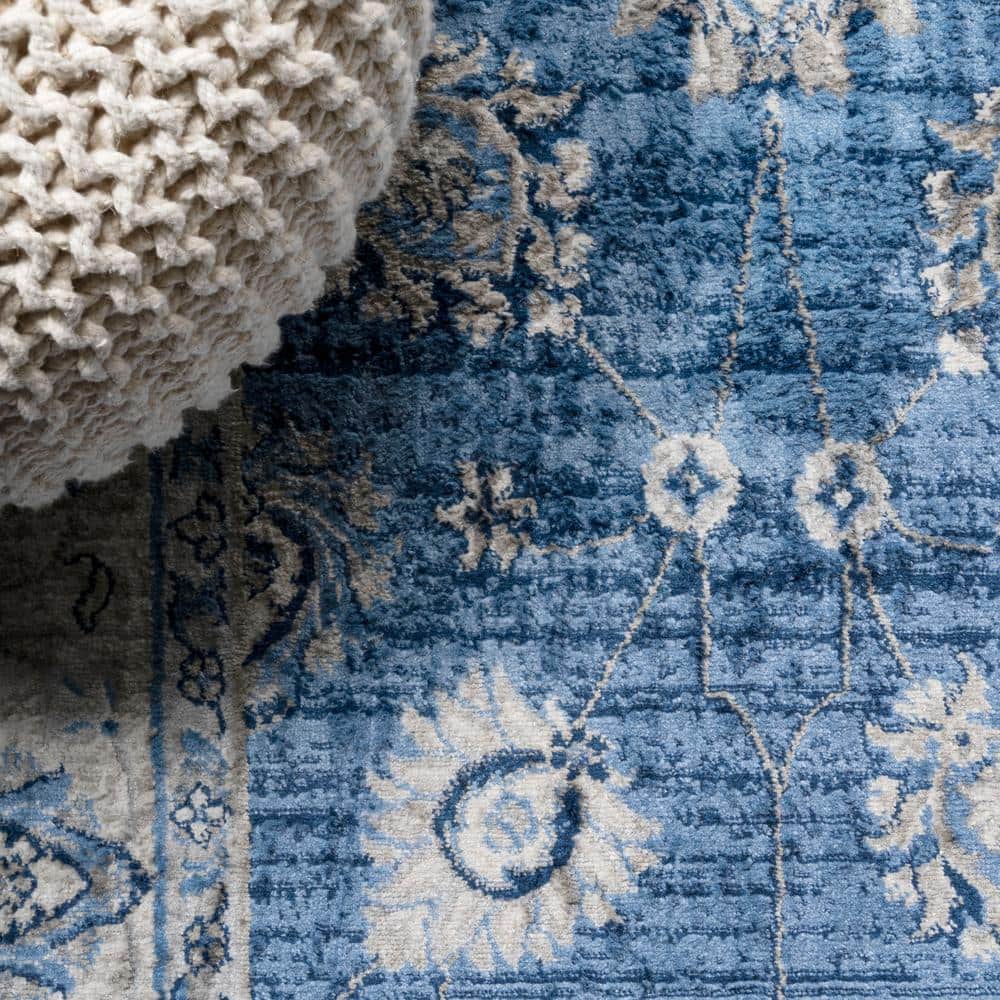 Elegant Vintage Floral 5' Square Blue and Cream Synthetic Area Rug