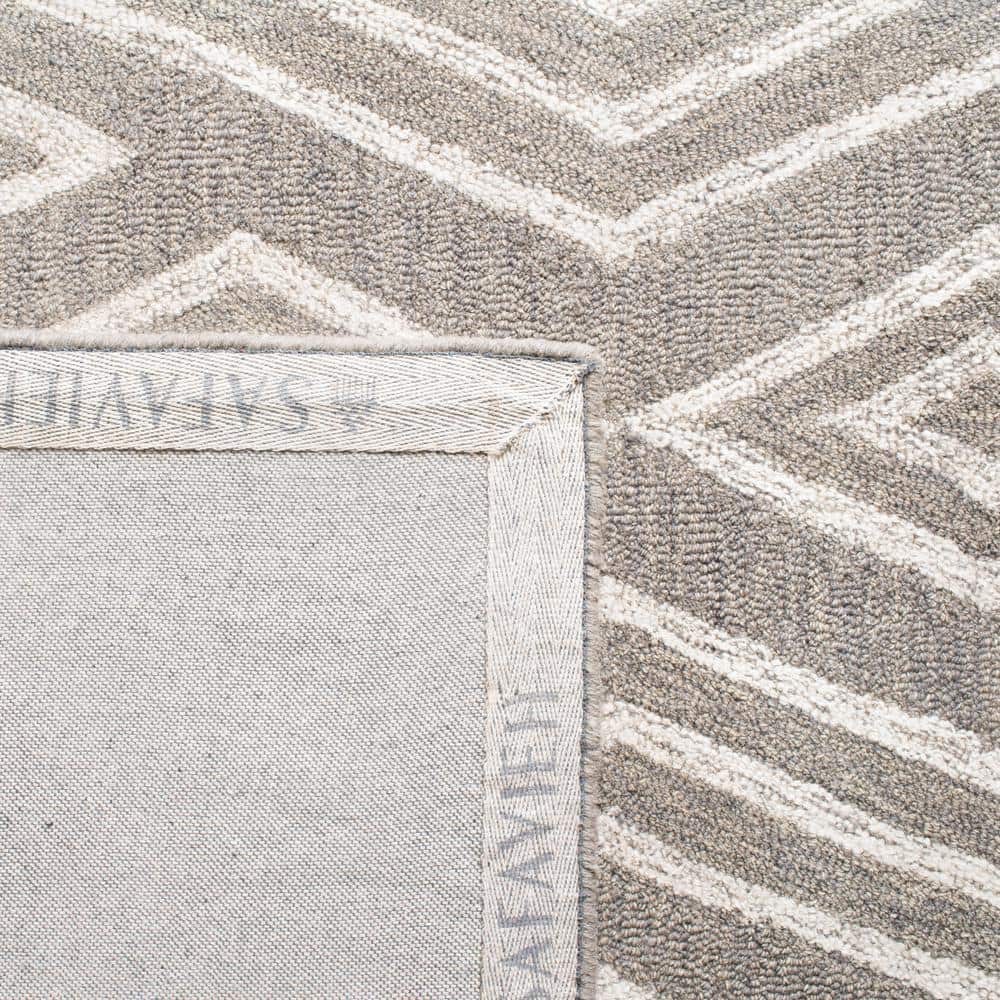 Grey and Ivory Hand-Tufted Wool 8' x 10' Area Rug