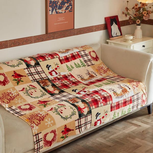 TH68 Red Christmas Polyester 50 in. x 60 in. Flannel Holiday Blanket