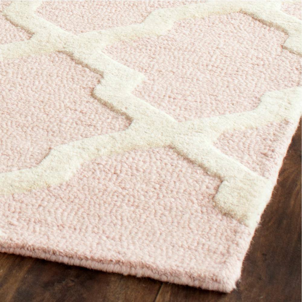 Handmade Light Pink and Ivory Wool Tufted Area Rug, 6' x 9'