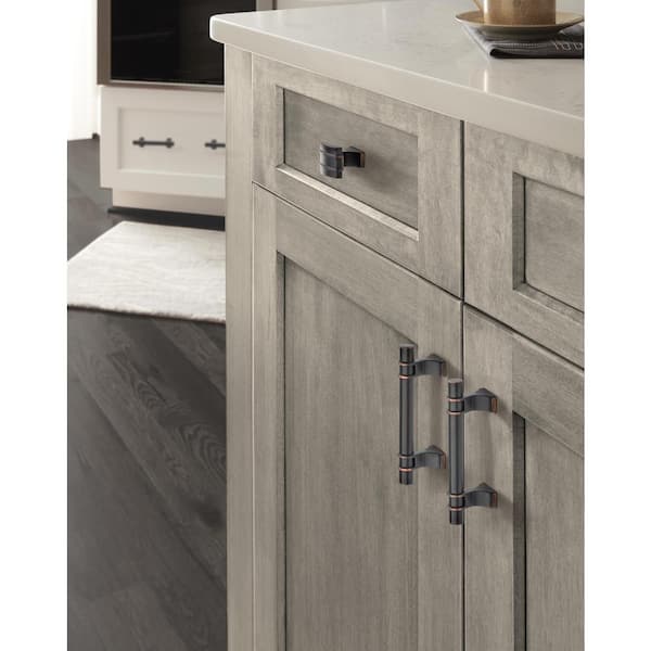 Davenport 3 in. (76mm) Classic Oil Rubbed Bronze Bar Cabinet Pull