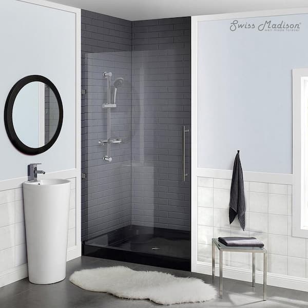 Voltaire 36 in. x 36 in. Single Threshold Center Drain Shower Base in Black