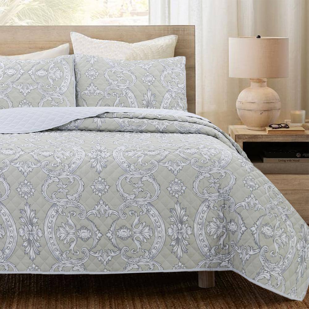 Gray and White Reversible Microfiber Queen Quilt Set