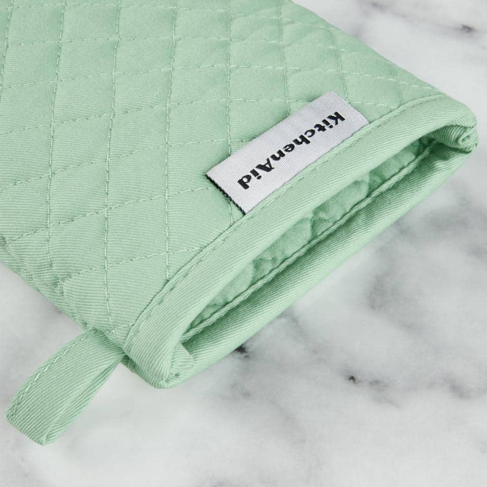 Pistachio Green Silicone Grip Mini Oven Mitt Set, 5.5"x8", 2-Piece