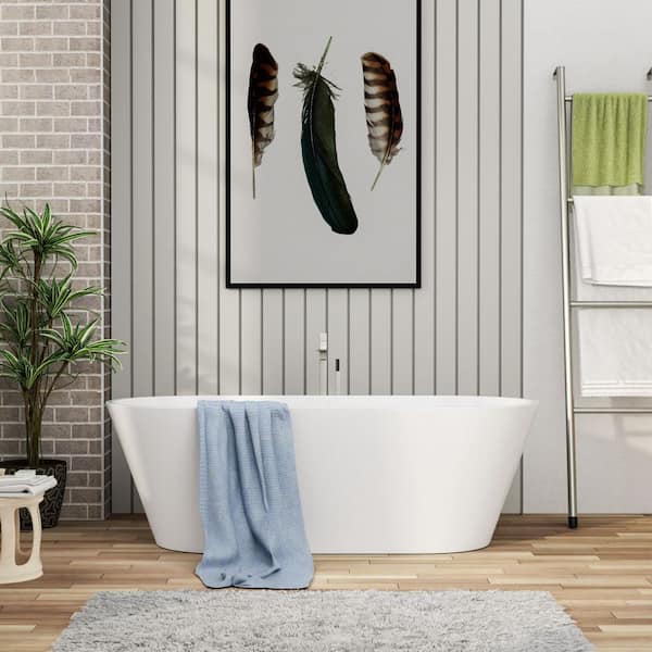 67 in. x 31.5 in. Soaking Bathtub with Chrome Overflow and Pop-Up Drain, Gloss White