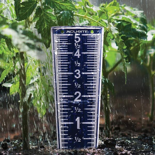 AcuRite 00850A2 5"in Capacity Easy-Read Magnifying Rain Gauge Weather-Resistant 