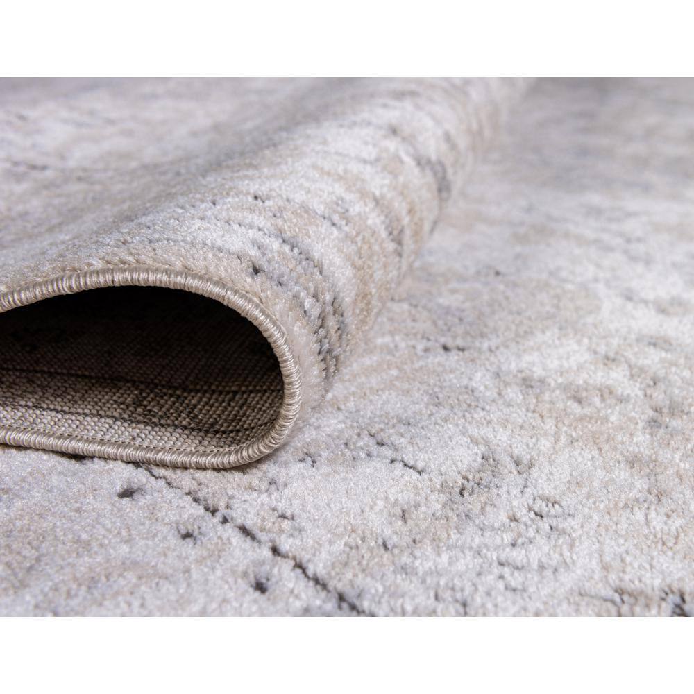 Ivory and Gray Geometric Low-Pile Indoor Area Rug