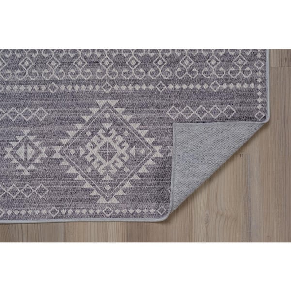Park Iris Gray and Ivory 3 ft. x 5 ft. Traditional Woven Distressed Polyester Rectangle Indoor Accent Area Rug