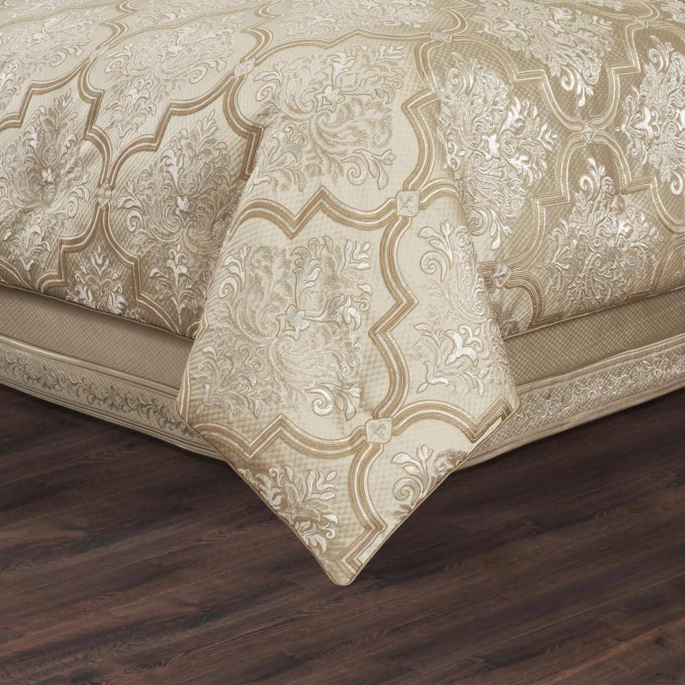 Queen White Reversible Embroidered Plush Bedding Set