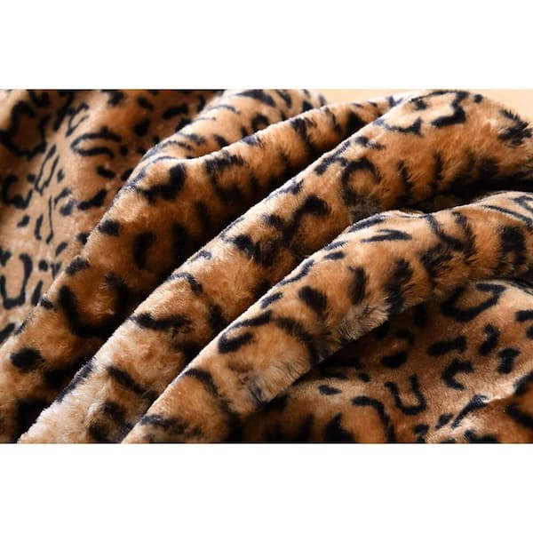 Leopard Jacquard Throw Blanket