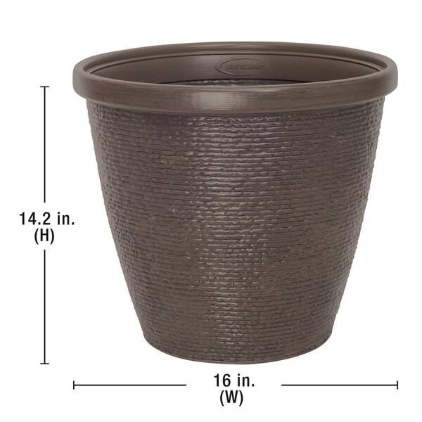 Suncast Chariton 16 Inch Resin Round Decorative Flower Pot Planter 2 Pack 