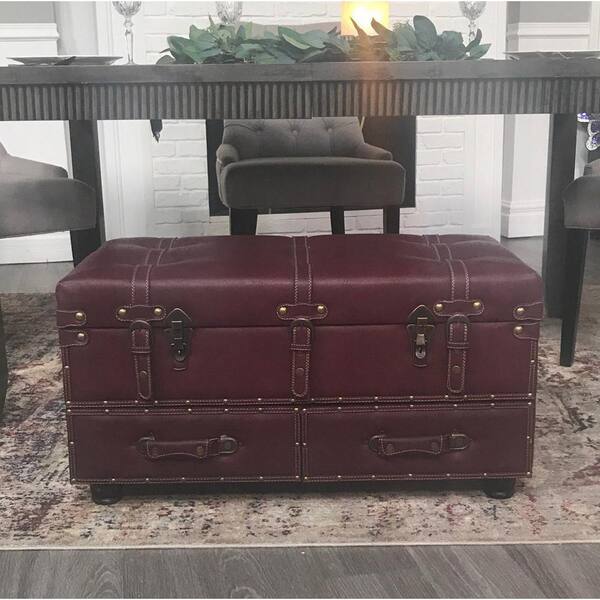 Rural treasure: vintage luxury trunk used to store corn - Chinadaily.com.cn