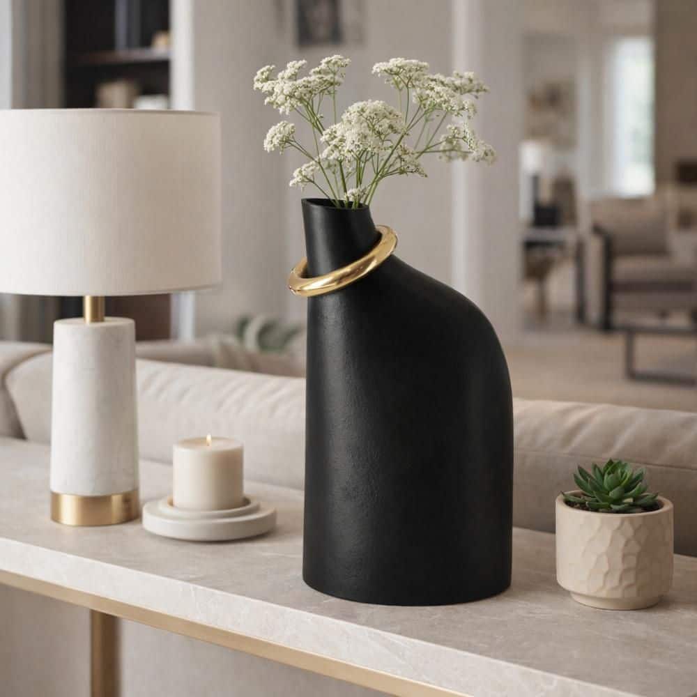 18 in. Black/Gold Metal Abstract Decorative Vase price history on PriceWatchPro