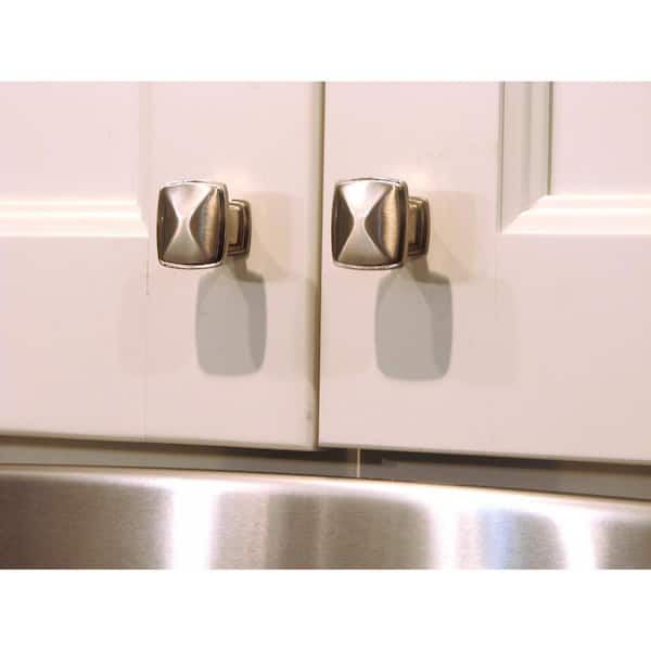 Providence 1-1/4 in. Satin Nickel Square Cabinet Knob