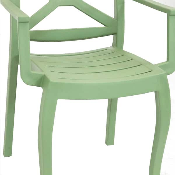 Green plastic garden discount chairs