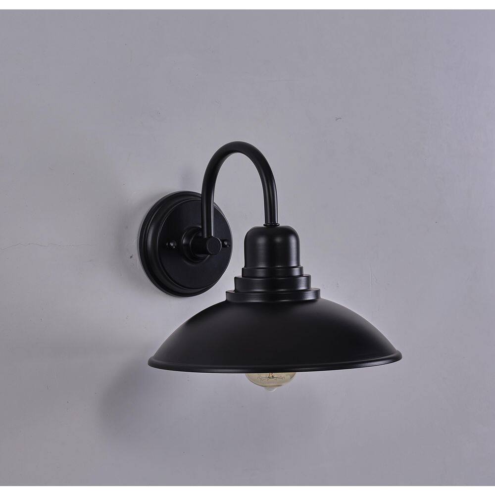 Black Steel Barn Style Outdoor Wall Sconce