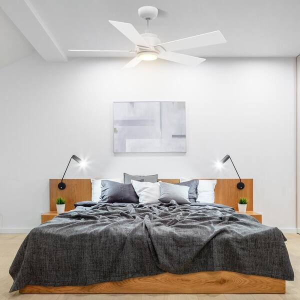 white bedroom fan with light