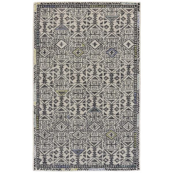 HomeRoots Gray and Ivory Geometric 8 ft. x 11 ft. Area Rug