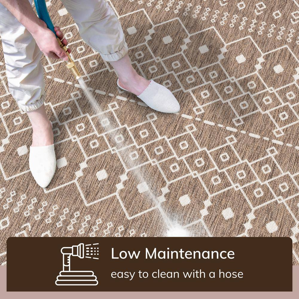 Taupe Synthetic 5' x 7' Easy-Care Rectangular Area Rug