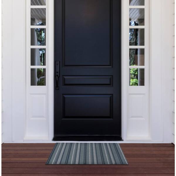 https://images.thdstatic.com/productImages/f3b1f9b4-8caf-5eb4-a26a-b8e2593960c7/svn/blue-nautica-door-mats-nad016824-31_600.jpg