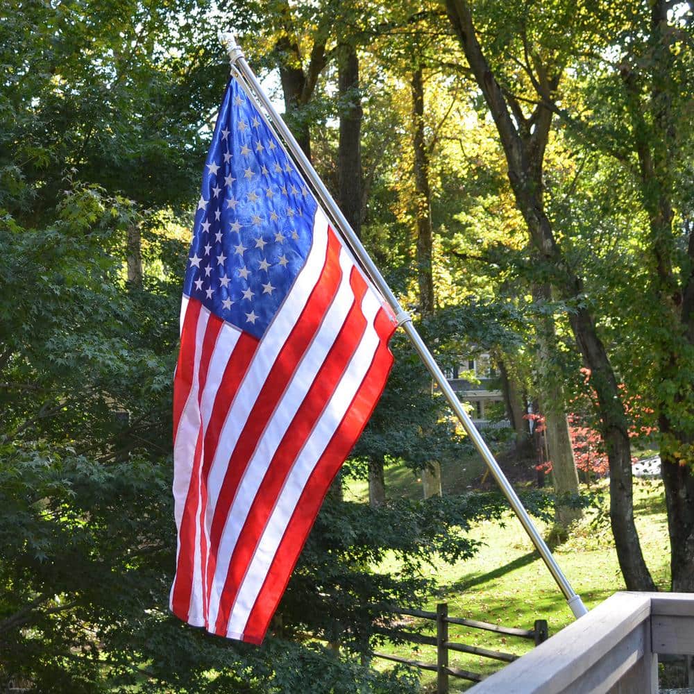 Valley Forge 3'x5' Multicolored Sewn Nylon American Flag
