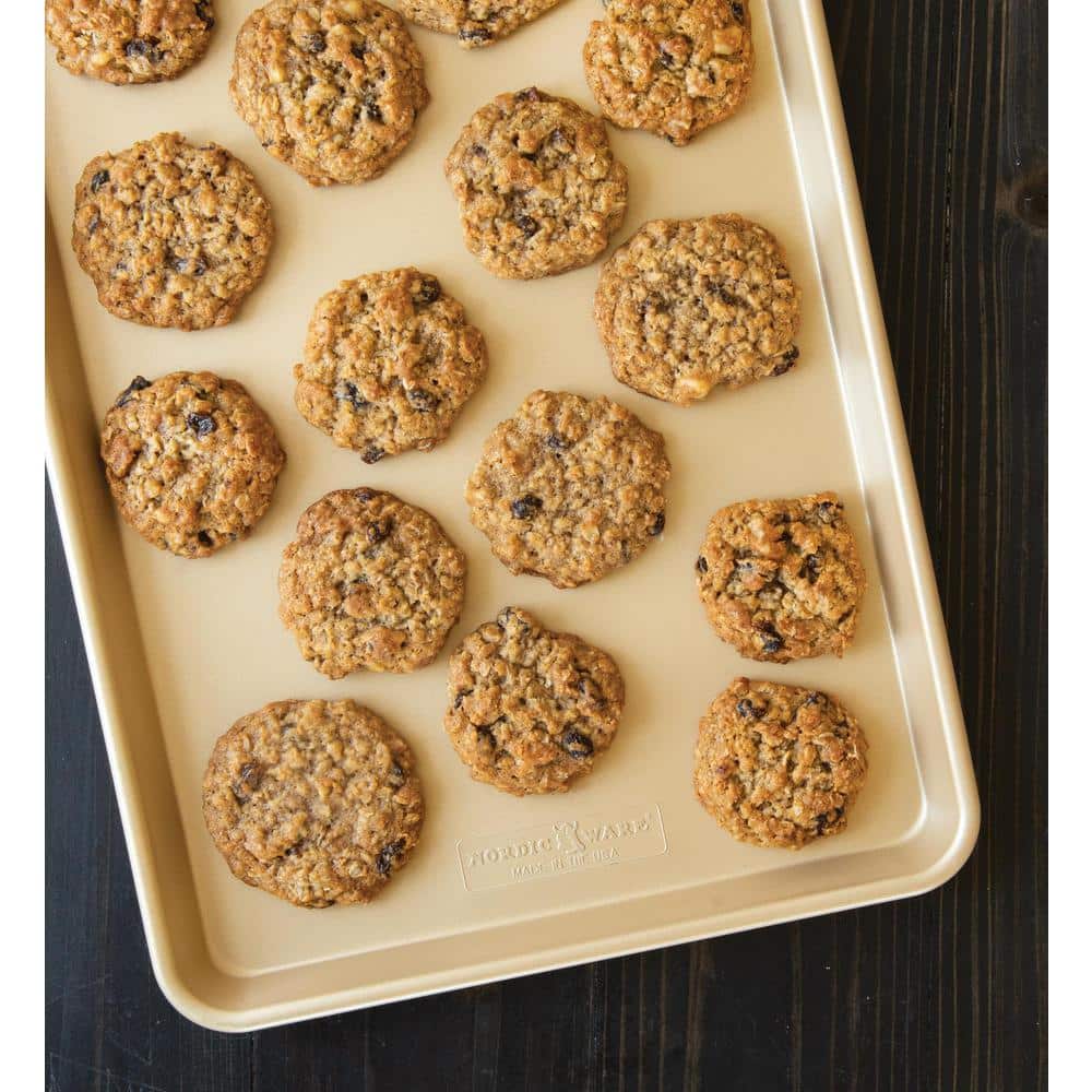 Gold Non-Stick Aluminum Half Sheet Pan