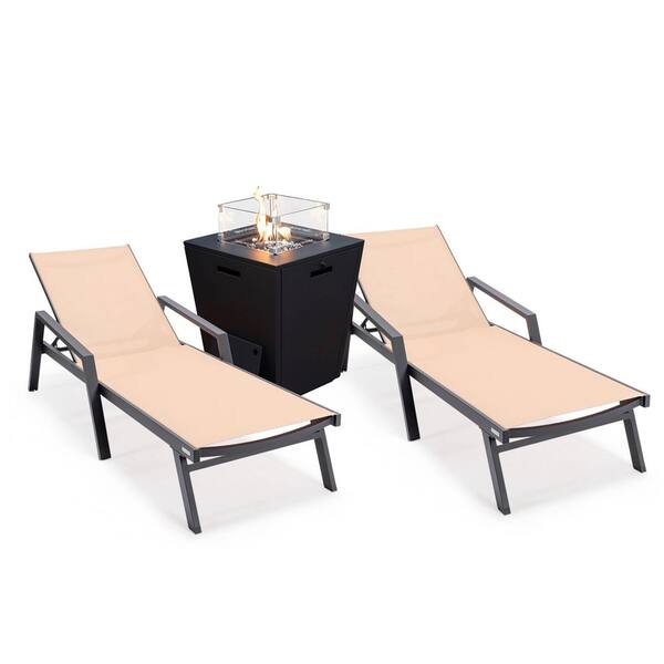 Leisuremod Marlin Modern Black Aluminum Outdoor Chaise Lounge Chair With Arms Set of 2 and Fire Pit Table, Light Brown