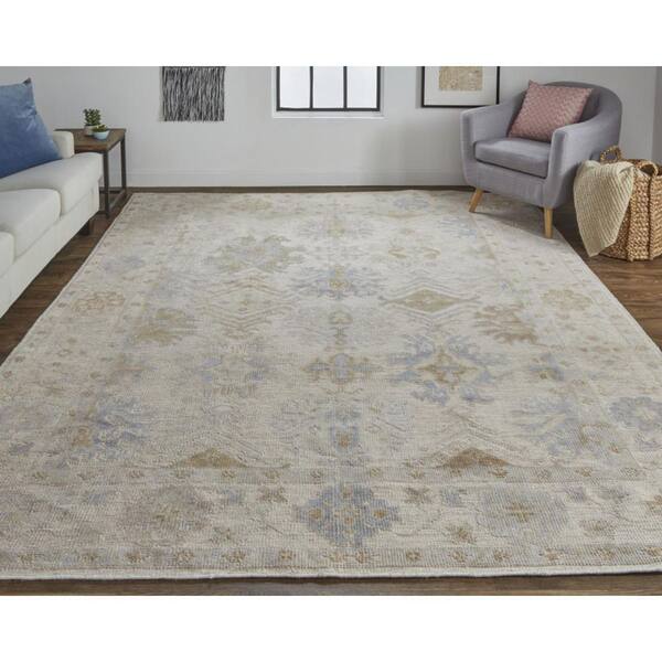 5 x 8 Ivory, Blue Floral Area Rug