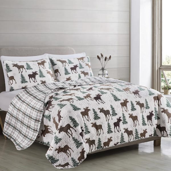FRESHFOLDS Brown Moose Print Premium Nature Inspired Full/Queen Microfiber Quilt Set Bedspread (3-Piece)
