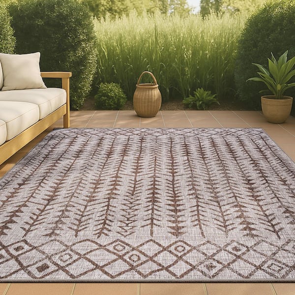 Tokay Bohemian Geometric Beige/Brown 3 ft. x 5 ft. Indoor/Outdoor Area Rug