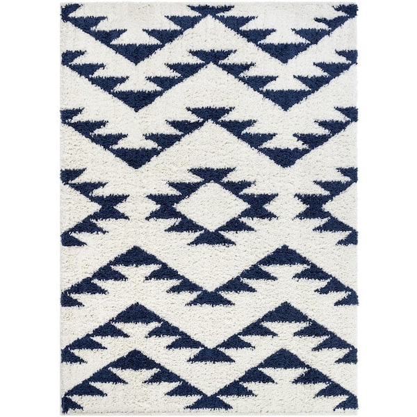 Well Woven Madison Shag Edona Moroccan Tribal Geometric White 5 ft. 3 in. x 7 ft. 3 in. Area Rug