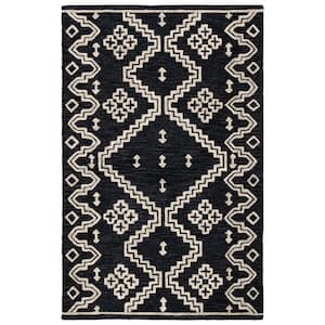 Abstract Black/Ivory 4 ft. x 6 ft. Tribal Chevron Area Rug