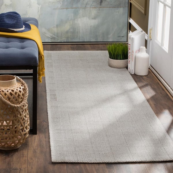 Marbella Silver 2 ft. x 8 ft. Chevron Runner Rug