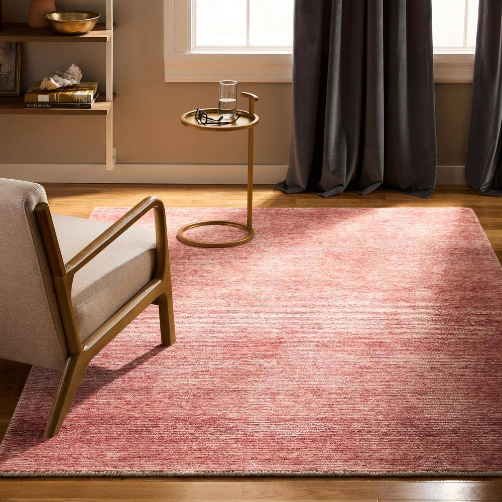 Hand-Tufted Red and Ivory Wool Rectangular Area Rug, 5' x 7'