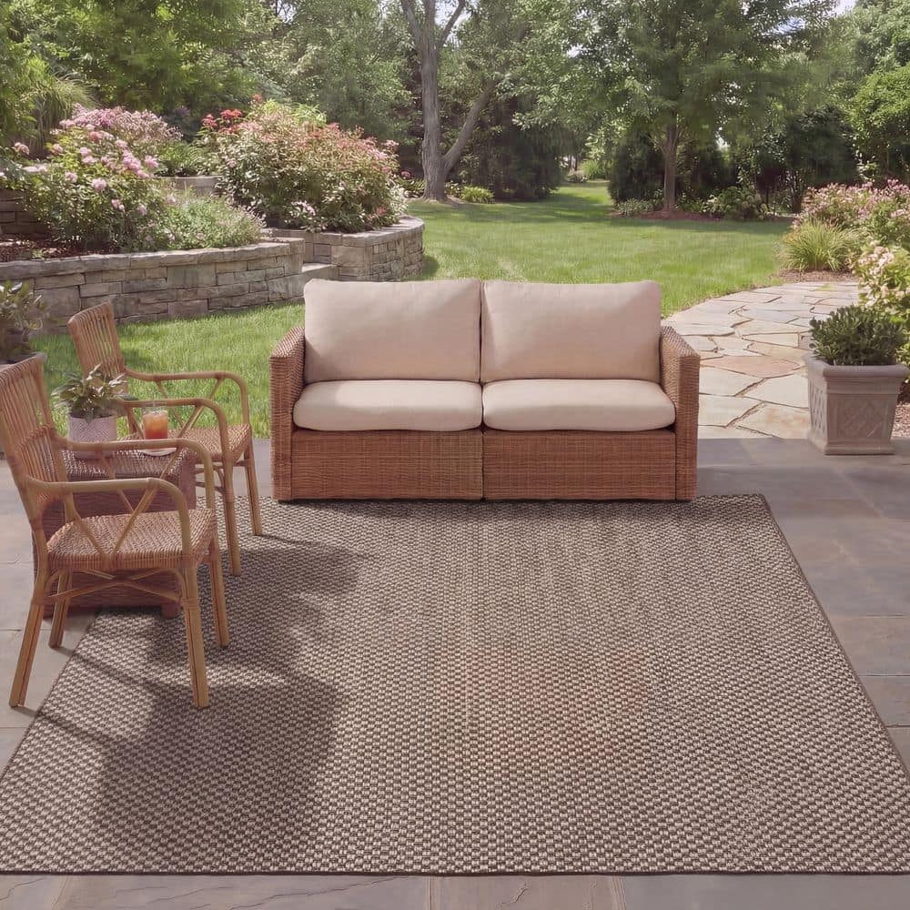 SAFAVIEH Courtyard Light Brown/Light Gray 8 ft. x 11 ft. Solid Indoor ...
