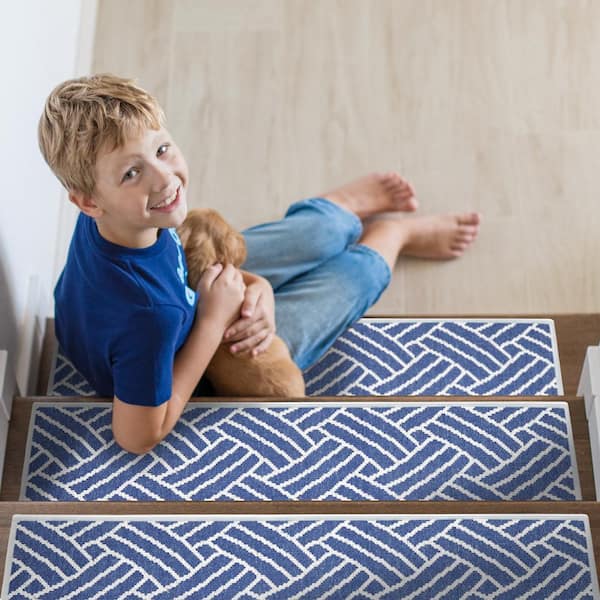Sisal Navy 9 in. x 28 in. Cotton Carpet Stair Tread Cover (Set of 4)