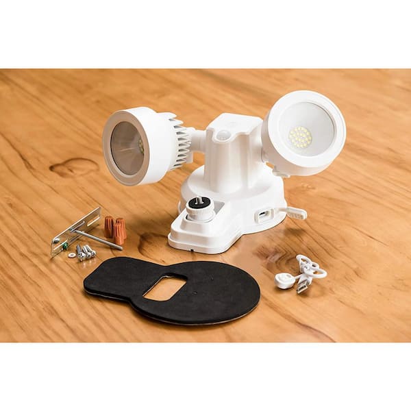 Arlo pro 2024 orange light