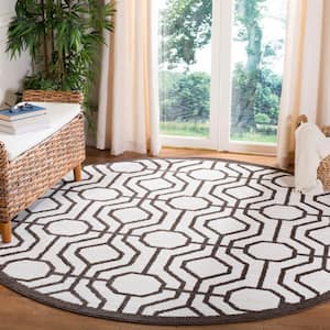 Amherst Ivory/Brown 7 ft. x 7 ft. Round Geometric Area Rug