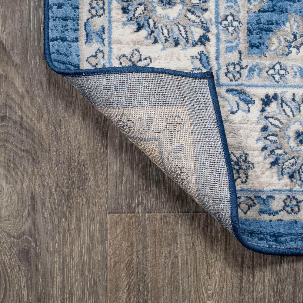Elegant Vintage Floral 5' Square Blue and Cream Synthetic Area Rug