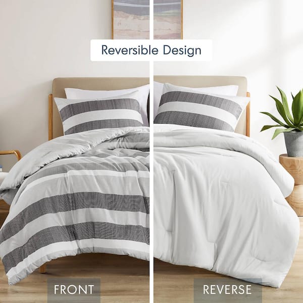 Blake 3-Piece Black/Grey Microfiber Full/Queen Stripe Textured Print Comforter Set