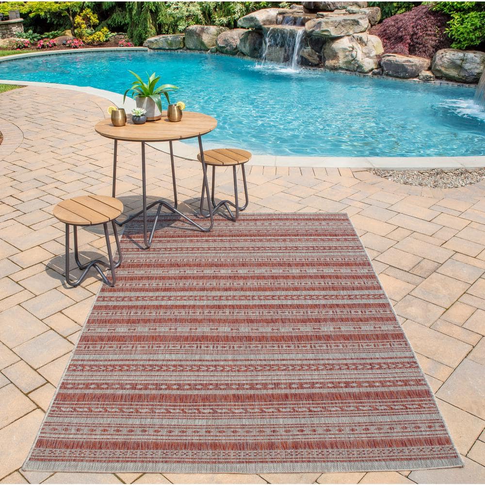 Copper and Beige Rectangular Synthetic Indoor/Outdoor Rug