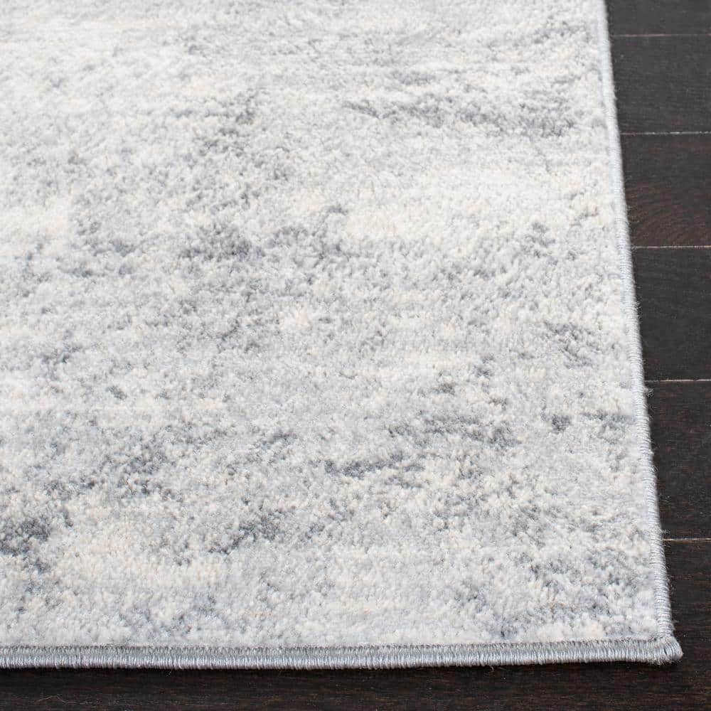 Brentwood Ivory and Gray 8' x 10' Synthetic Rectangular Area Rug