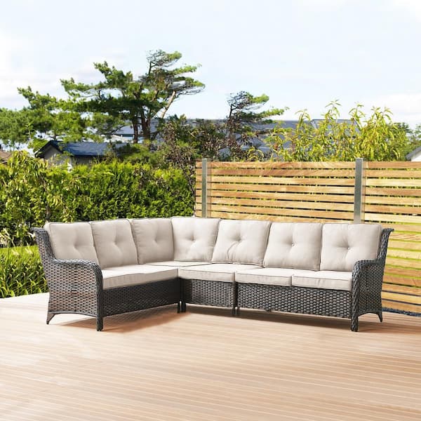 Gymojoy Carolina Wicker Outdoor Sectional with Beige Cushions