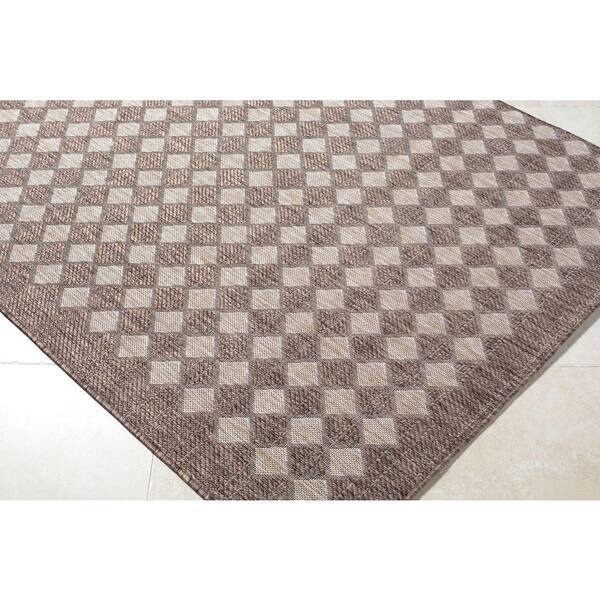 Mulberry Brown 2 ft. W x 7 ft. L Woven Geometric Pattern Polyprolene Rectangle Indoor/Outdoor Area Rug