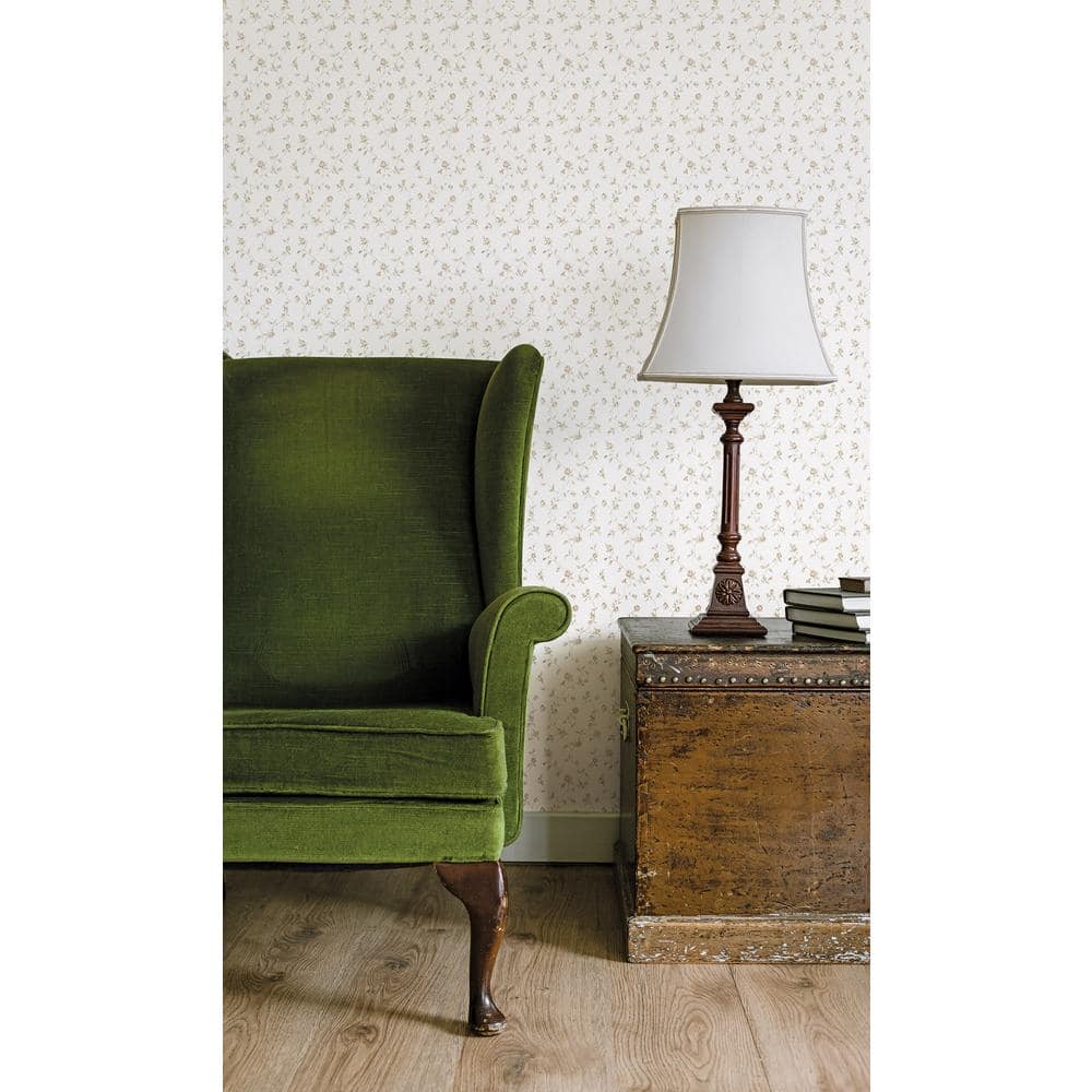 Beige and White Rose Bud Trellis Non-Woven Wallpaper Roll