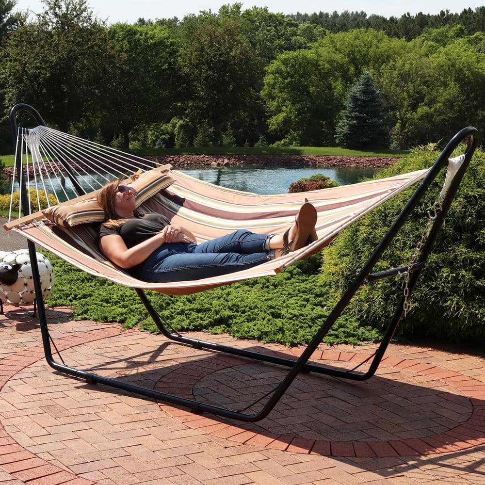 Sandy Beach Quilted Polyester Hammock with Black Steel Stand