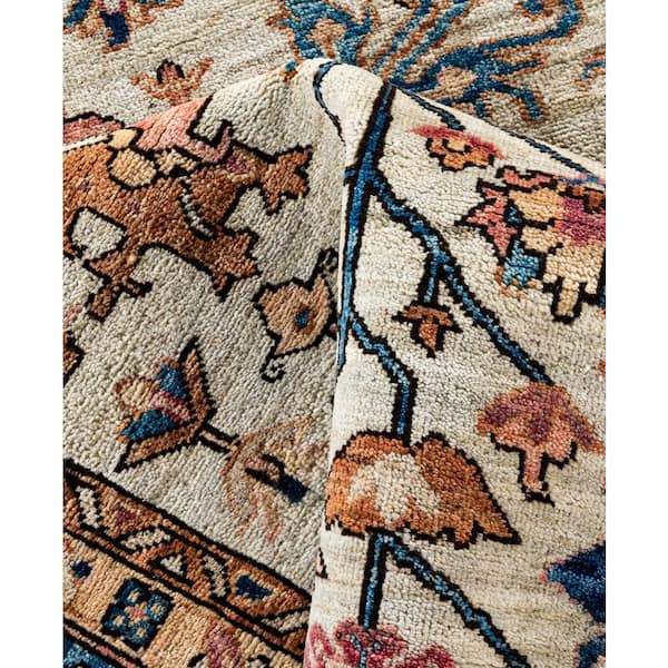 Serapi Light Gray 8 ft. x 10 ft. Tribal Wool Indoor Area Rug